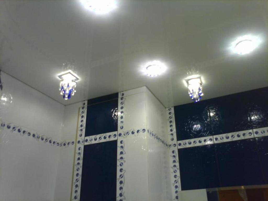 ванная комната потолок